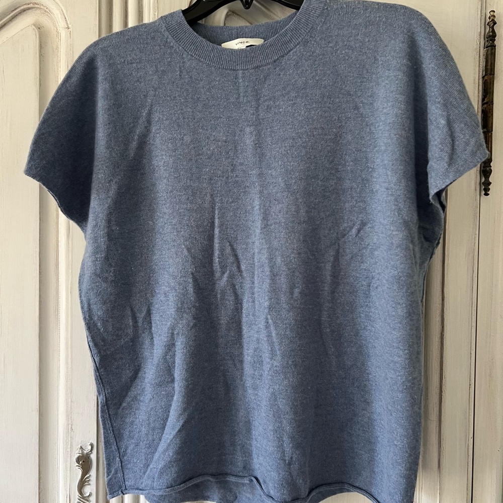 Vince cashmere sweater top, heather blue, small